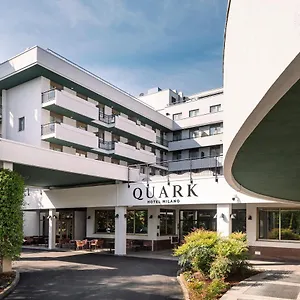 Quark 4* Милан